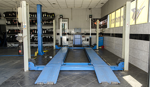 fotografija radionice za centriranje trapa Maj Auta u Staroj Pazovi